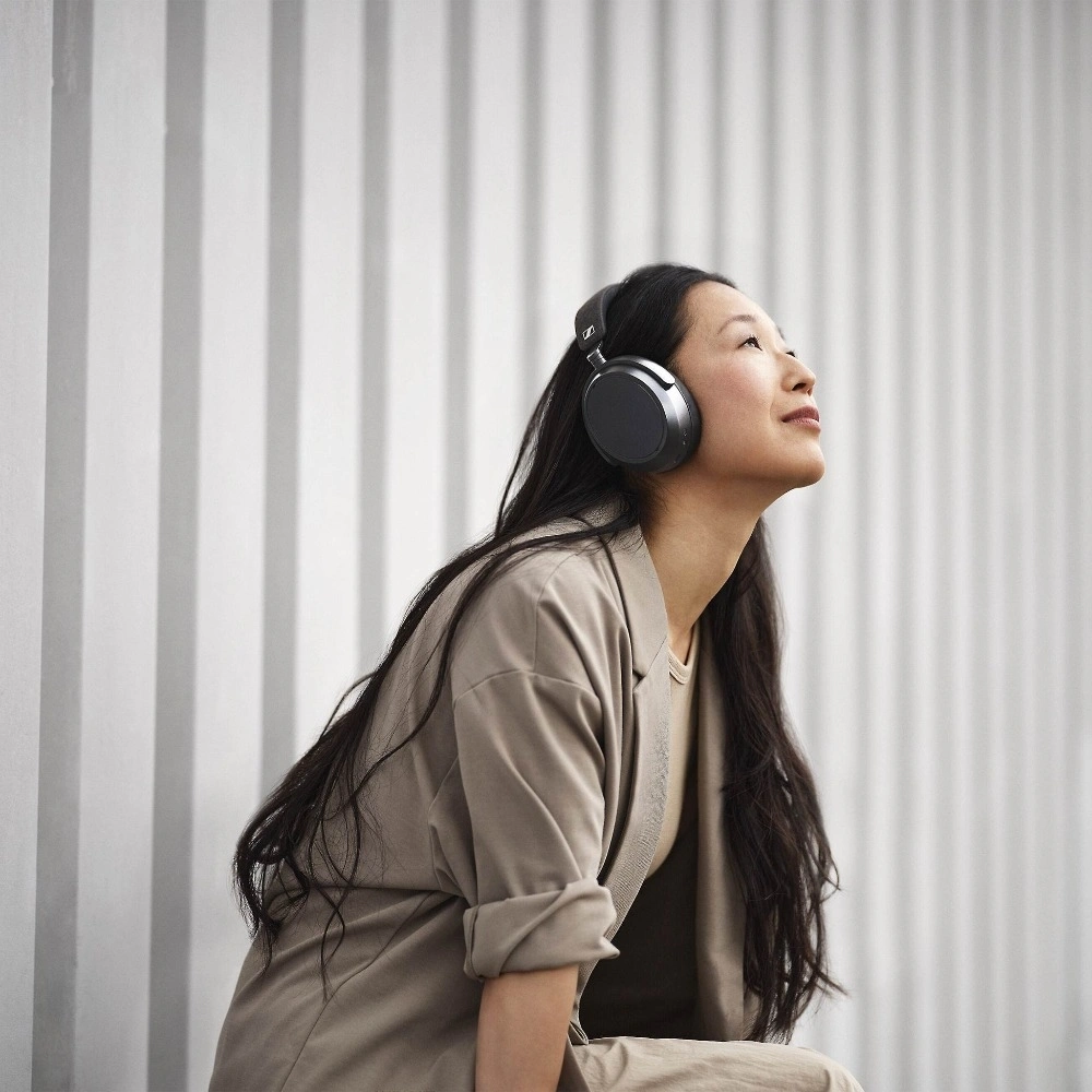 Беспроводные наушники Sennheiser Momentum 4, Graphite (M4AEBT). Фото 5