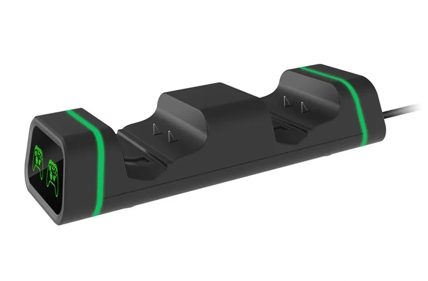 Зарядная станция DOBE для 2- x геймпадов + 2 аккумулятора 800 мАч (Xbox One/Series X/S), Чёрная (TYX-19006X). Фото 2