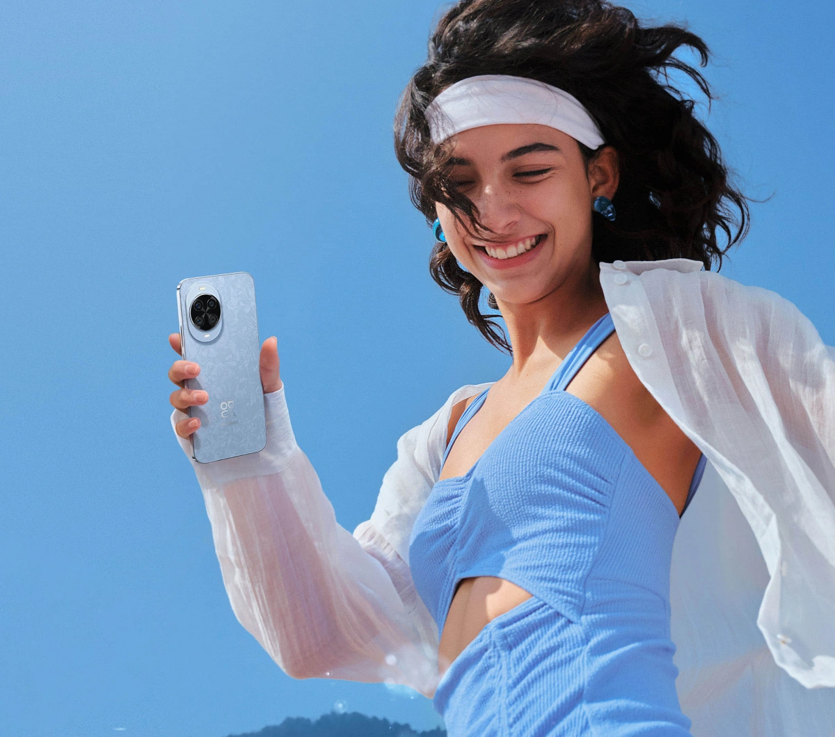 Смартфон Huawei Nova 14 12/512Гб Голубой кристалл (TLR-LX9). Фото 6