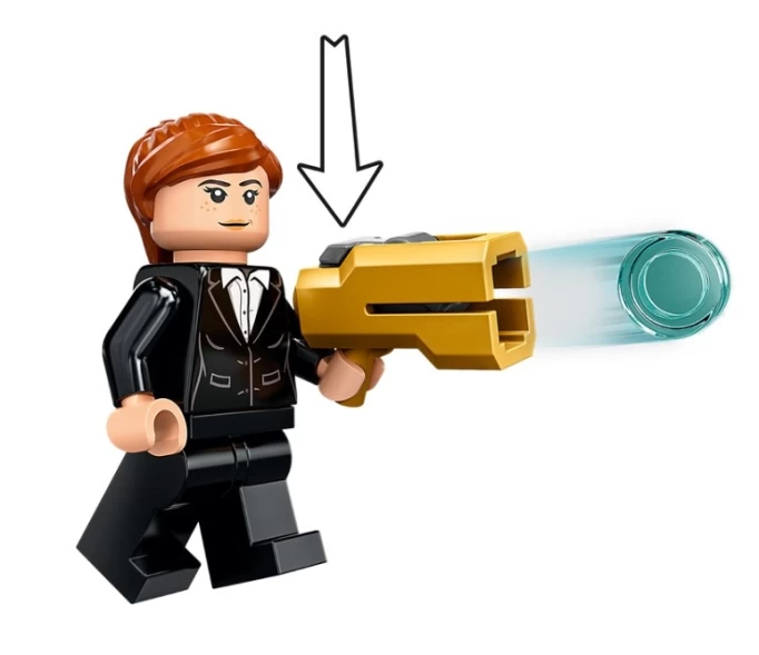 Конструктор LEGO Super Heroes Оружейная палата Железного человека 76216