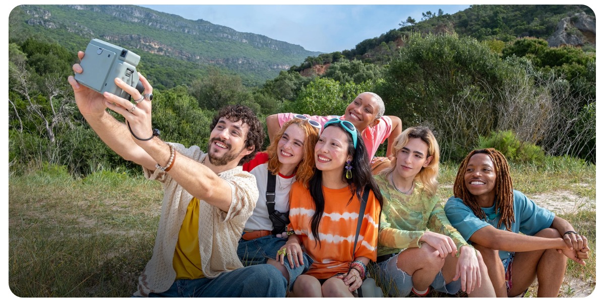 Fujifilm-Instax-Wide-400-03